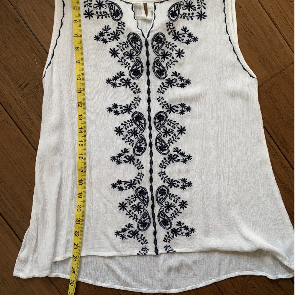 Andree Blue Embroidered Sleeveless Boho Tank Top - Picture 7 of 8